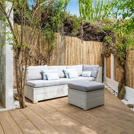 Jardin De Pinos Holiday home